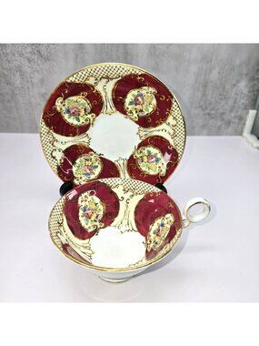 Regent Bone China Tea Cup & Saucer Set With Red & Gold Floral England VL5145